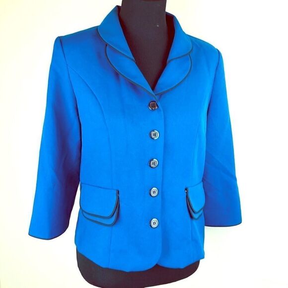 Vintage Classic Blue Blazer by Sweet Suit - Picture 2 of 9